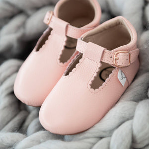 baby moccasins :: pink t-bar